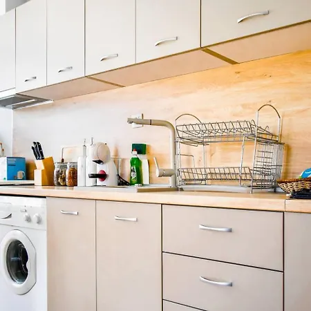 Park & Metro Nearby Washer Modern Bathroom Sofie