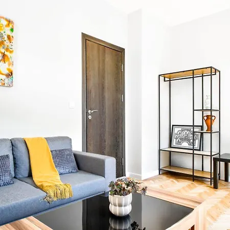 Park & Metro Nearby Washer Modern Bathroom Apartment *